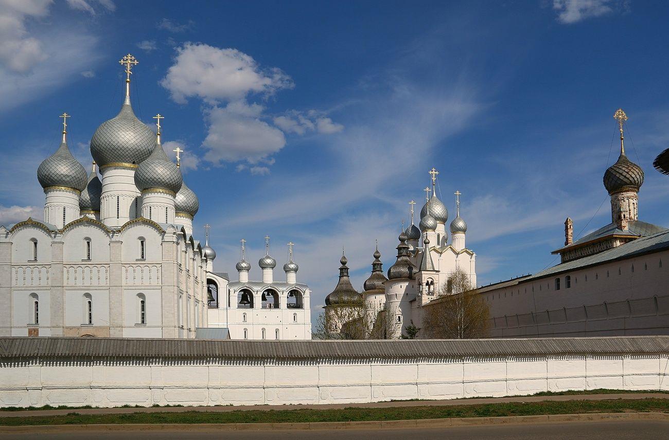 Кремлевский рост. Ростовский Кремль Ростов Великий. Ростовский Кремль (1660—1683). Кремль Ростова Великого. Великий Новгород Ростовский Кремль.